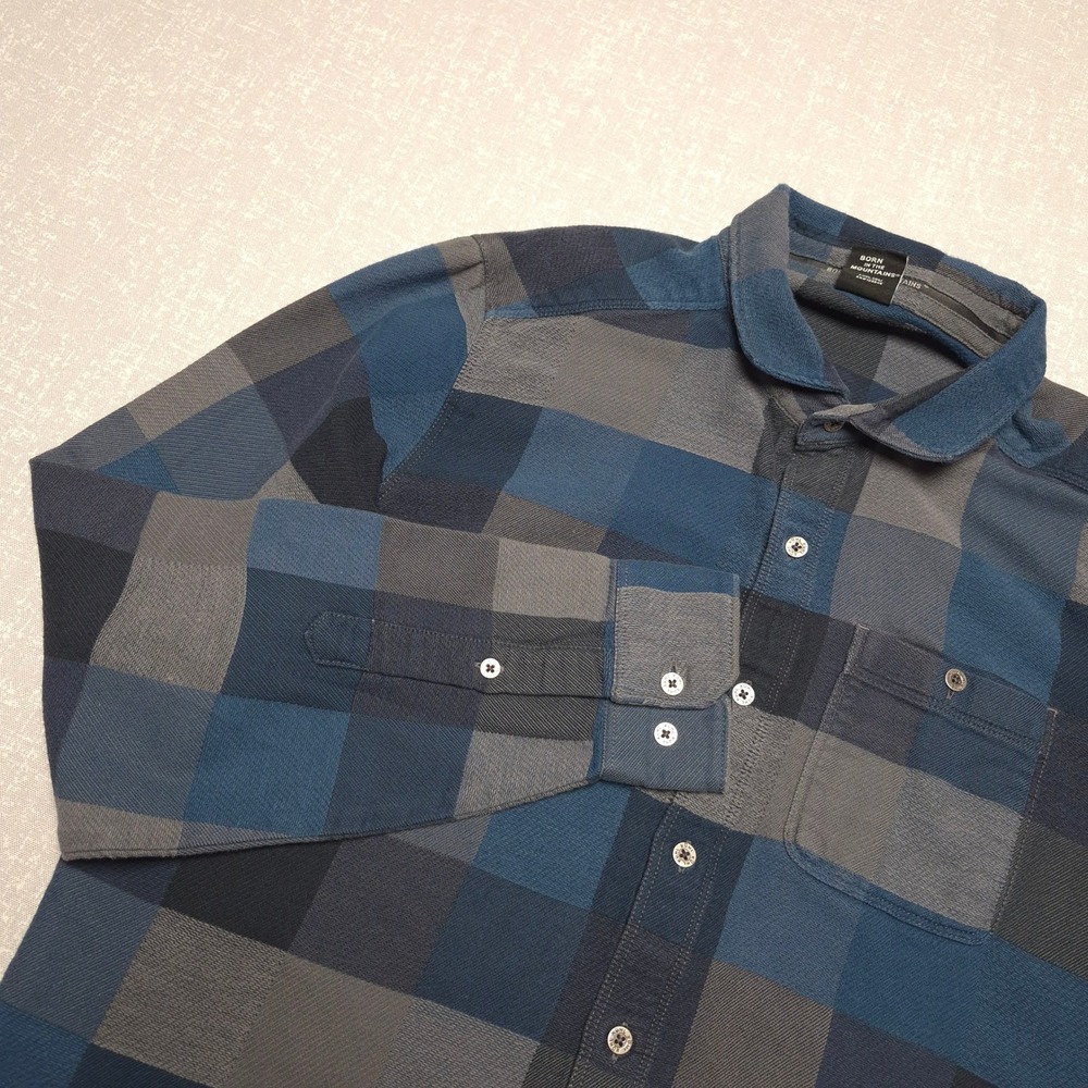 KUHL Mens Blue Gray Plaid Flannel Button Down Shirt Long Sleeve Size Medium